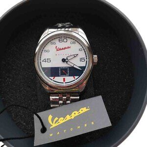 NEW Vespa Italian Made Silver Tone Stainless Steel Watch Italy Men's 40mm VA-3HE
